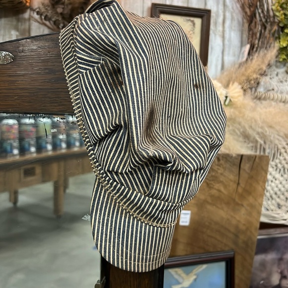 Conductor's Hat - Picture 1 of 3